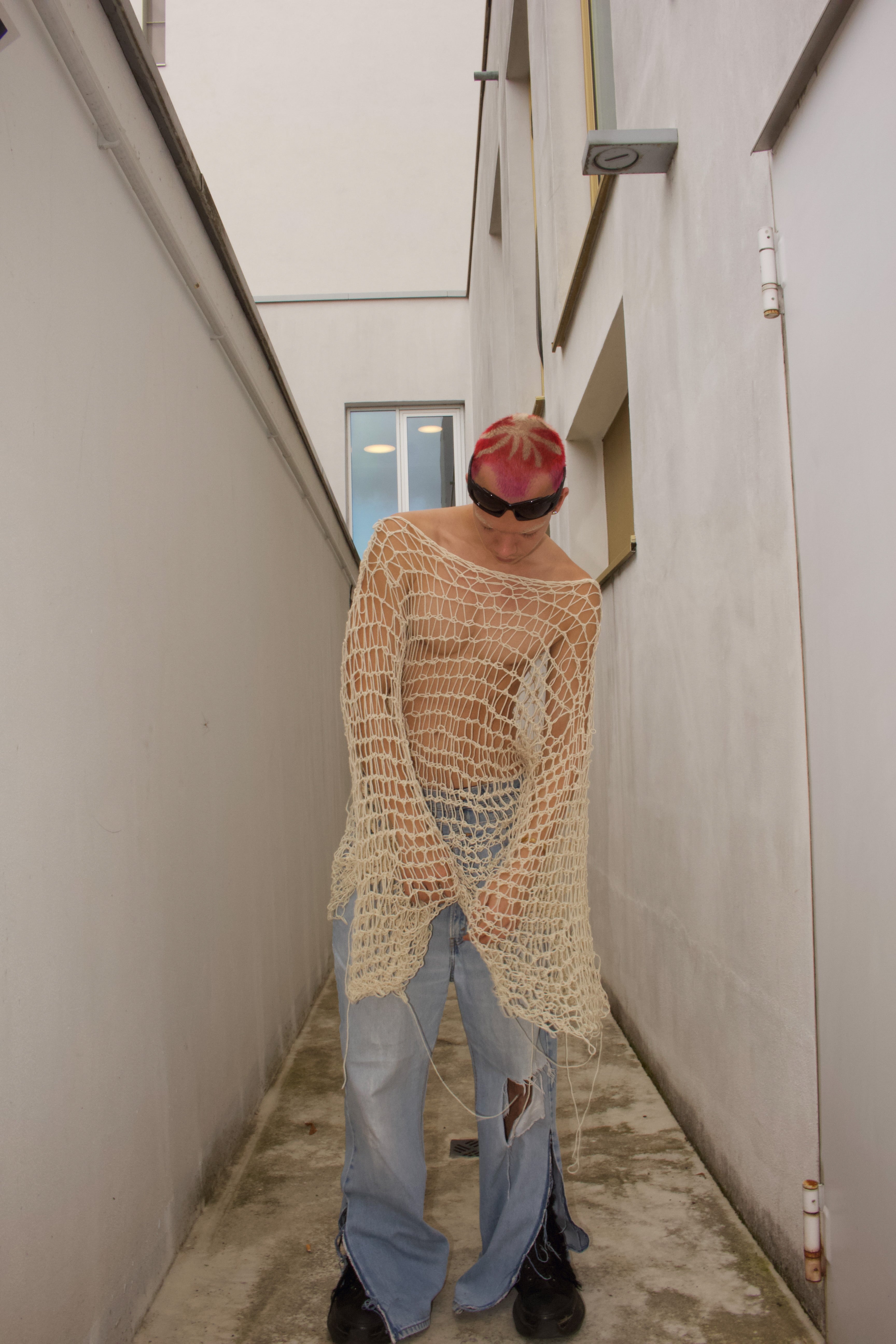 OVERSIZED CROCHET LONGSLEEVE